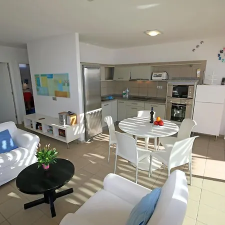 Apartman Casa Medano 46 By Rentmedano, 3 Bedroomed Duplex Attic With Superb Ocean View *